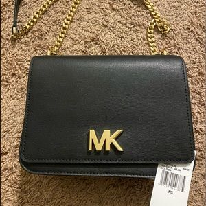 Micheal kors over the shoulder purse